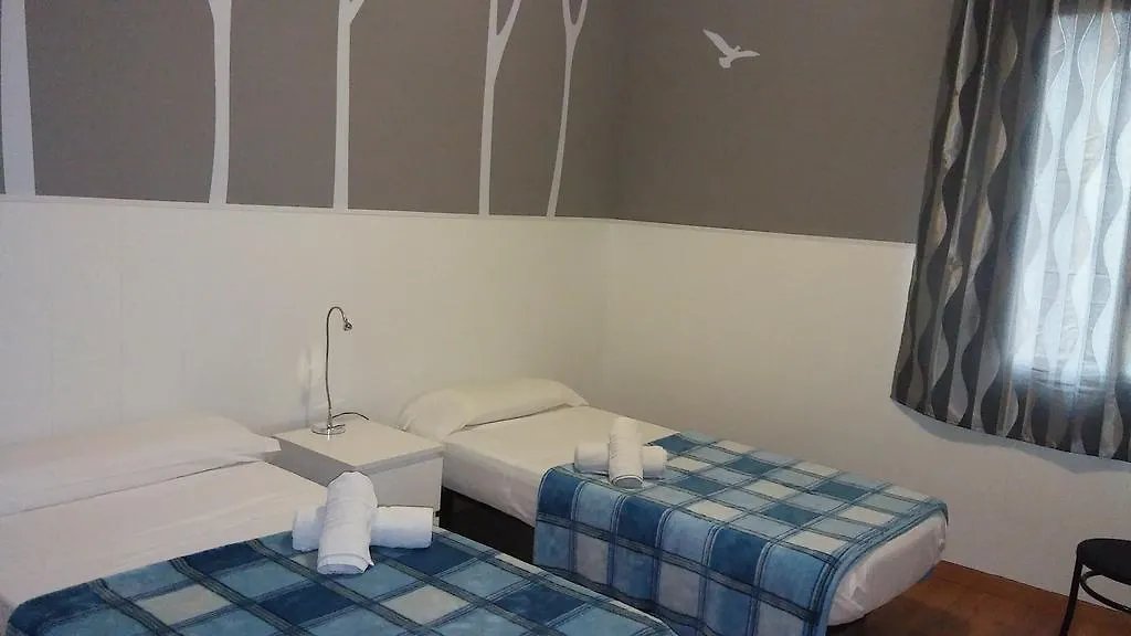 Residencia Universitaria Augusta Bed & Breakfast Barcelona Apartment