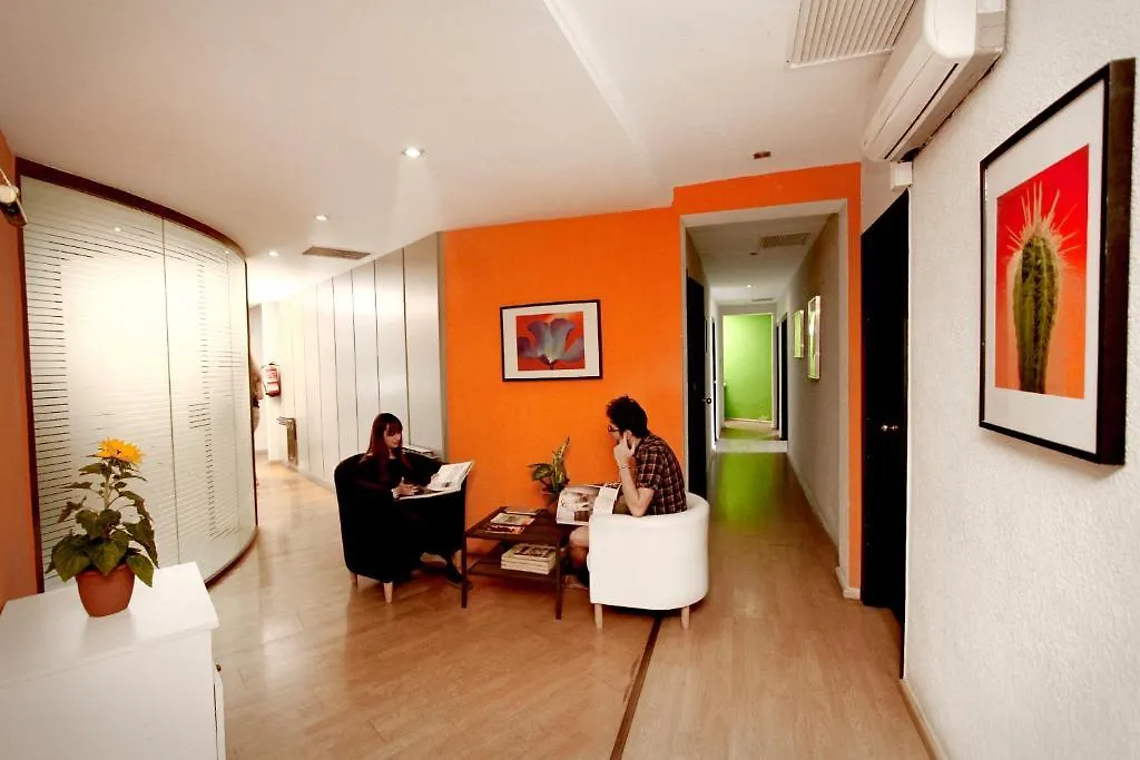 Residencia Universitaria Augusta Bed & Breakfast Barcelona Apartment