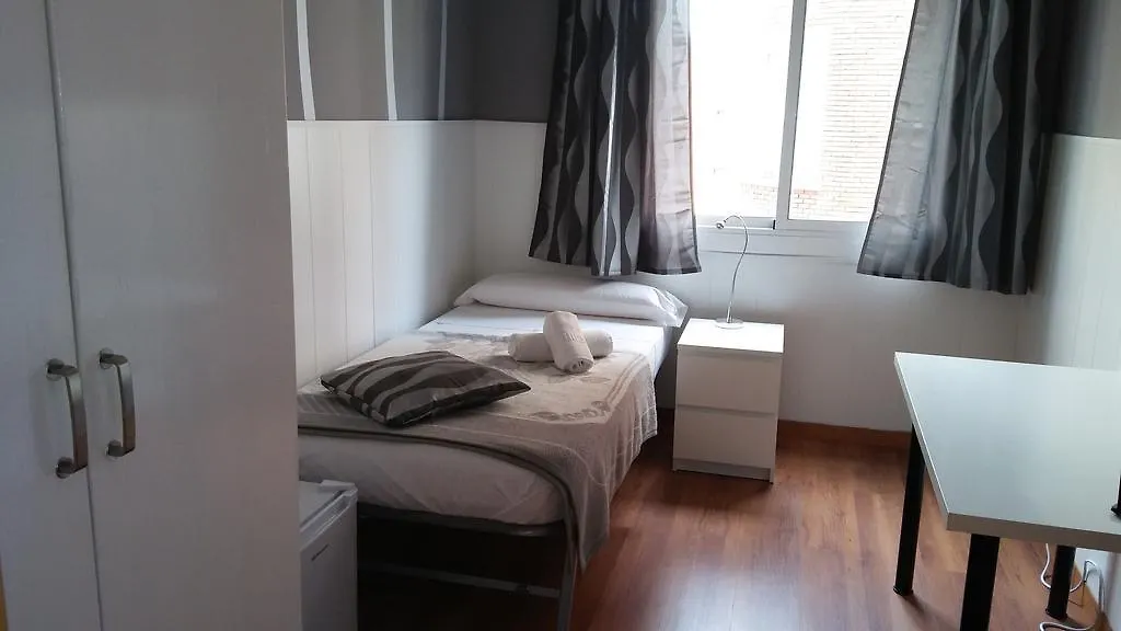 Residencia Universitaria Augusta Bed & Breakfast Barcelona